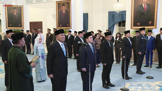 Prabowo Copot Tiga Komisaris, Termasuk Hasan Nasbi