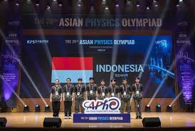Harumkan Nama Bangsa, Tim Olimpiade Fisika Indonesia Sabet Dua Emas dan Tembus Peringkat 5 Besar Asia di Ajang APhO 2026 Korsel
