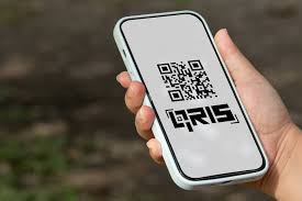 QRIS Tap dan Dompet Digital Makin Mengubah Pola Belanja Masyarakat, Transaksi Tunai di Kota Besar Terus Menurun