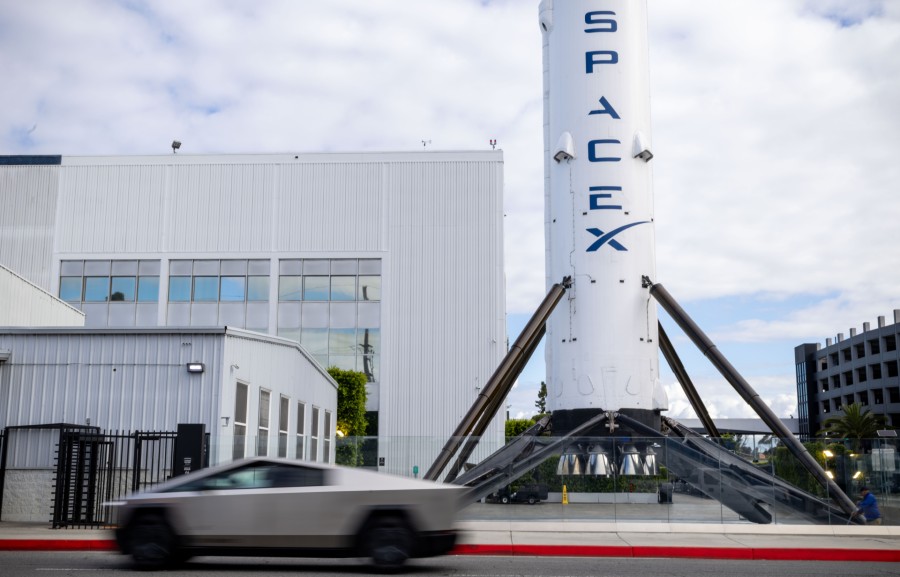 IPO SpaceX Senilai Rp1.344 Triliun Berpotensi Pecahkan Rekor sebagai yang Terbesar dalam Sejarah