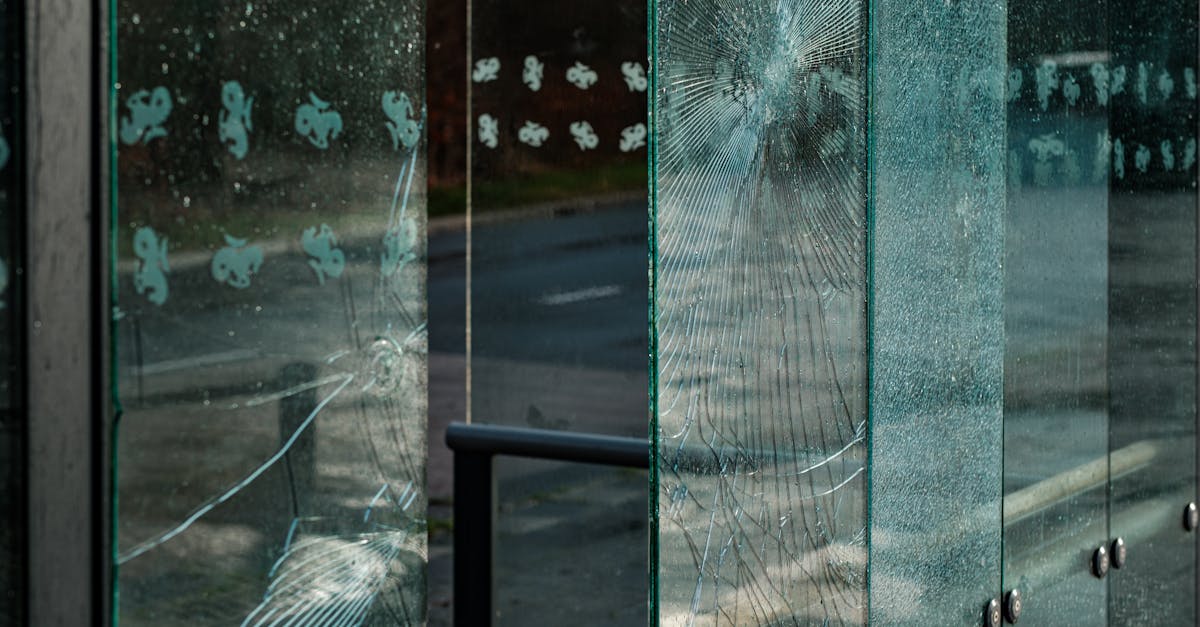 Maraknya Vandalisme Fasilitas Publik: Ancaman Serius bagi Kenyamanan dan Keamanan Warga