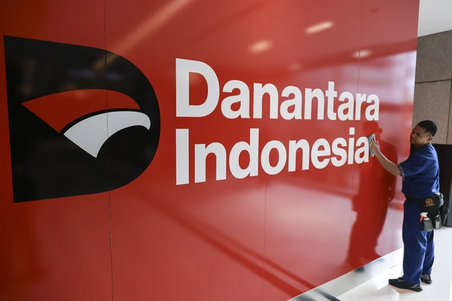 Obligasi 15 Miliar Dolar AS Danantara Laku Keras Investor Global Berebut Serta Catatan Kritis Ekonom