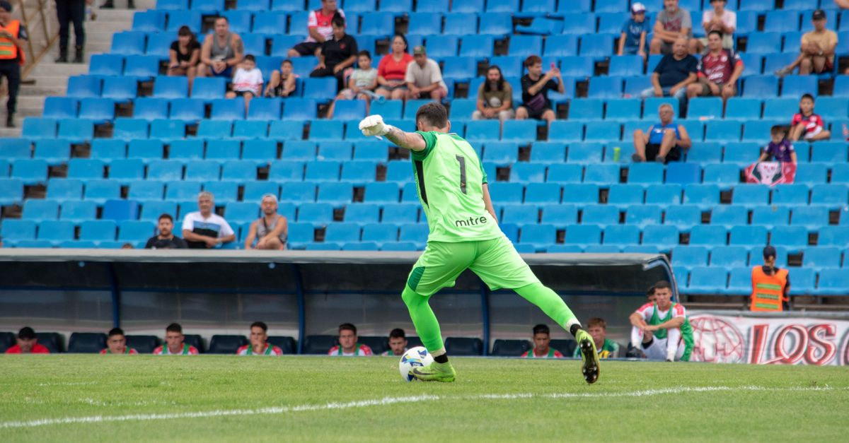 Ketangguhan Vozinha Bendung Spanyol, Kiper Tanjung Verde Sabet MOTM