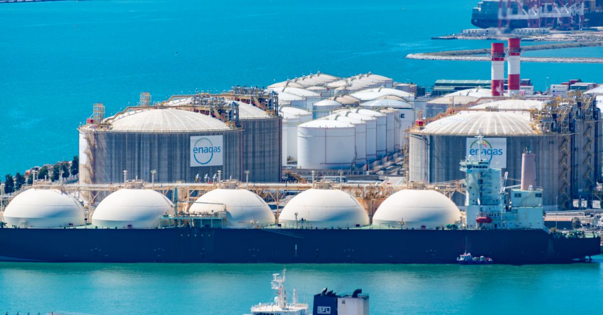 Aturan B50 Berlaku Mulai 1 Juli, Harga LNG Industri Diturunkan