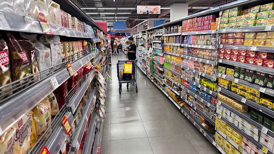 Membedah Data Penjualan Ritel Terbaru, Sinyal Pelemahan Daya Beli dan Arah Ekonomi Indonesia