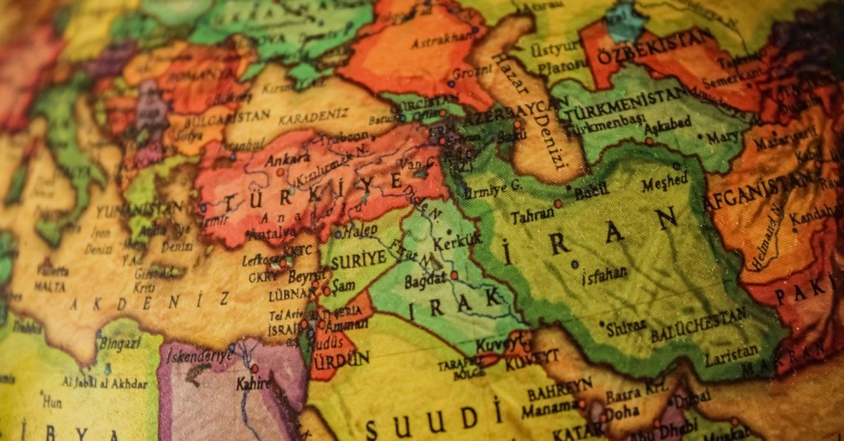 AS Dikabarkan Pertimbangkan Cabut Larangan Penjualan Senjata ke Arab Saudi