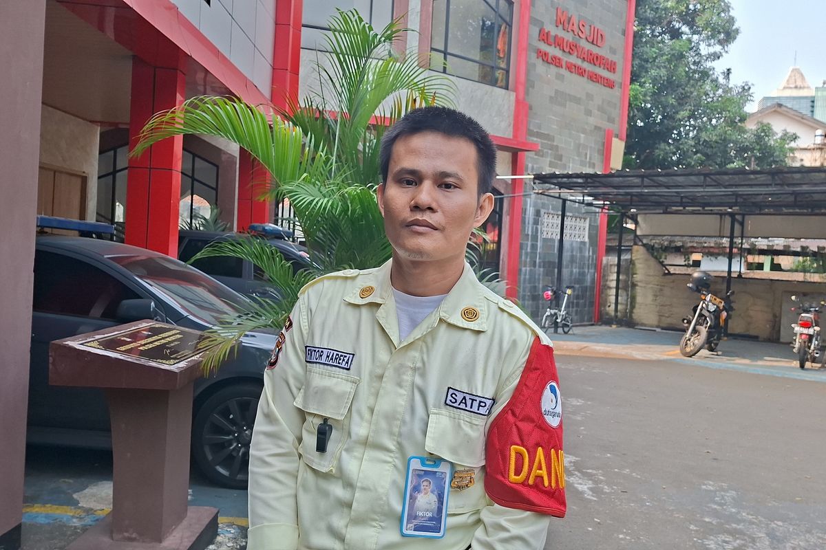Viral Aksi Bersujud Satpam Bundaran HI di Depan Pengemudi Alphard Terungkap
