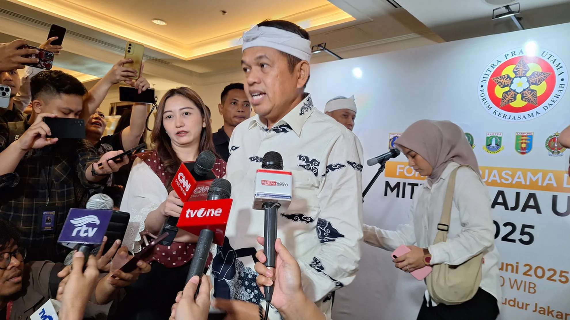Pergeseran Peta Politik Jawa Barat Pamor Prabowo Turun KDM Kuasai Puncak Elektabilitas Lokal