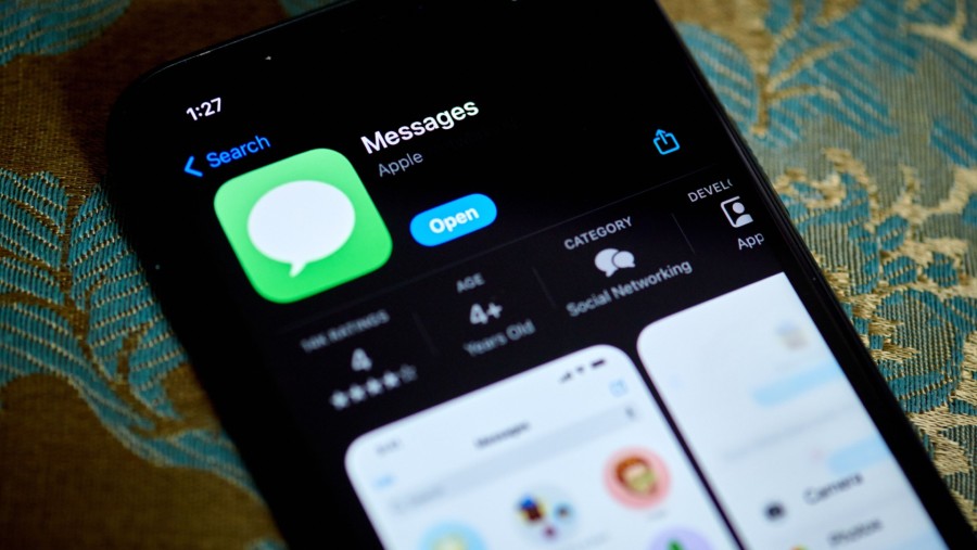 ChatGPT Kini Terhubung ke iMessage, Privasi Apple Jadi Sorotan