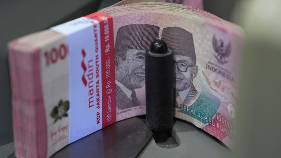Rupiah Ditutup Menguat Bersama Mata Uang Asia