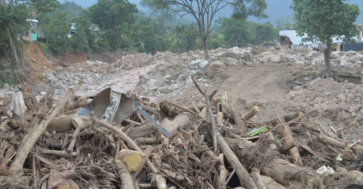 Banjir Bandang Nepal-Tibet: 350 Orang Tewas dan 1.300 Hilang