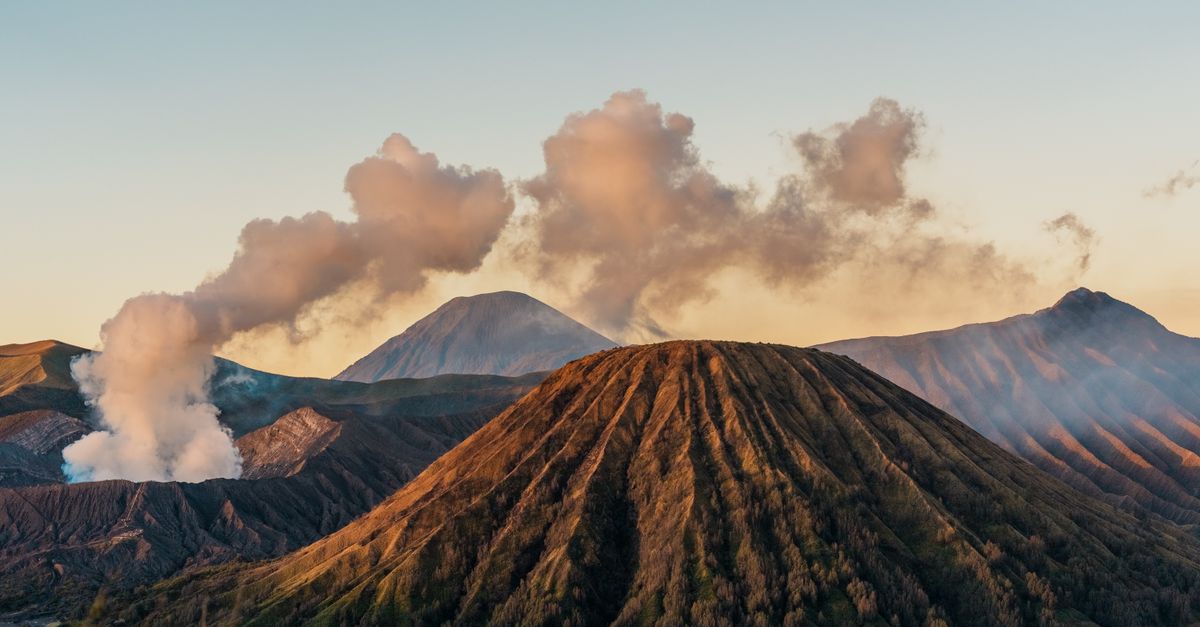 Anak Krakatau Tenang Enam Hari, Apa Artinya bagi Aktivitas Vulkanik?