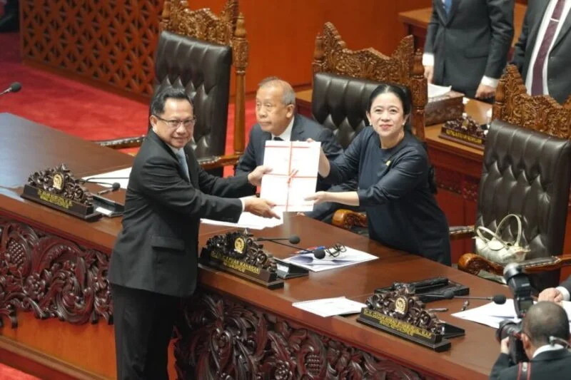 Tok! DPR Sahkan 15 RUU Kabupaten/Kota, Mendagri Perkuat Kepastian Hukum Tata Kelola Pemda