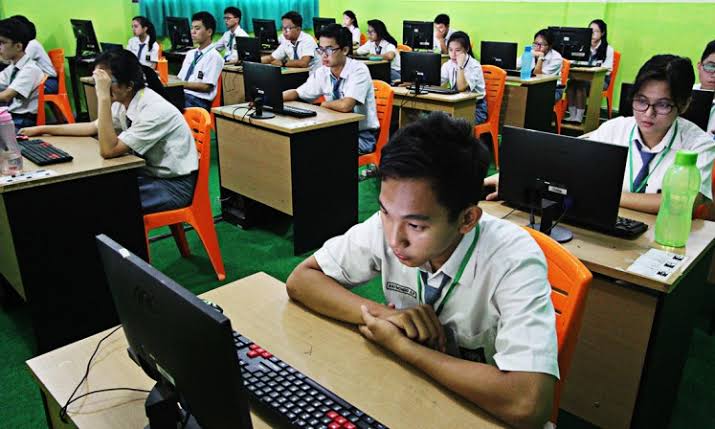 Kementerian Pendidikan Mempercepat Program Digitalisasi Sekolah dan Transformasi Kurikulum Vokasi untuk Mencetak Sumber Daya Manusia Unggul