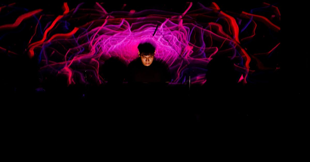 FARXWAY Kembali Menggebrak Panggung Musik Elektronik Global