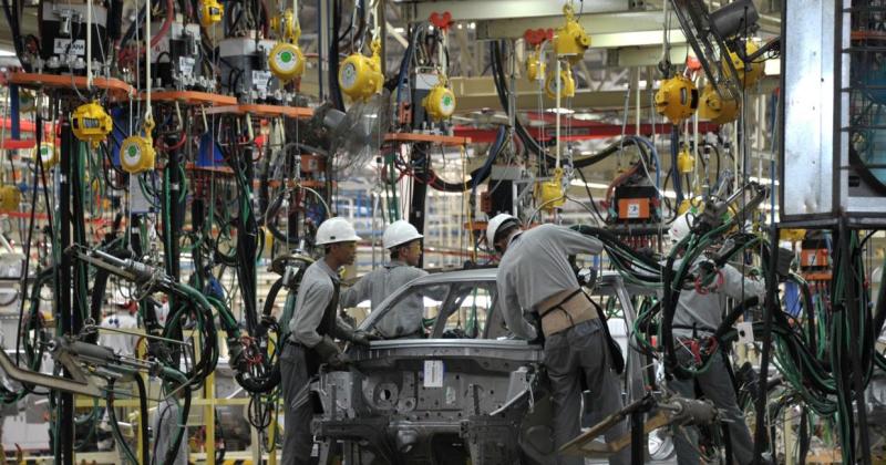 Perusahaan Otomotif Jepang Dikabarkan Bersiap Cabut dari RI, Industri Nasional Masuk Masa Sulit?